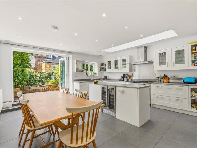 House for sale in Wandsworth, Greater London