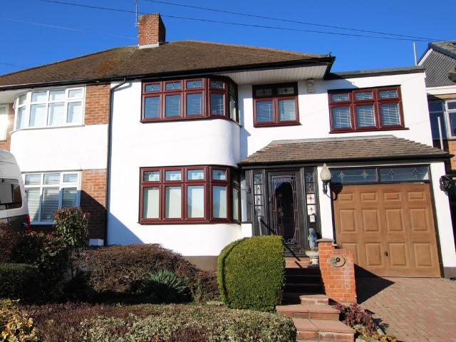House for sale in New Eltham, Greater London
