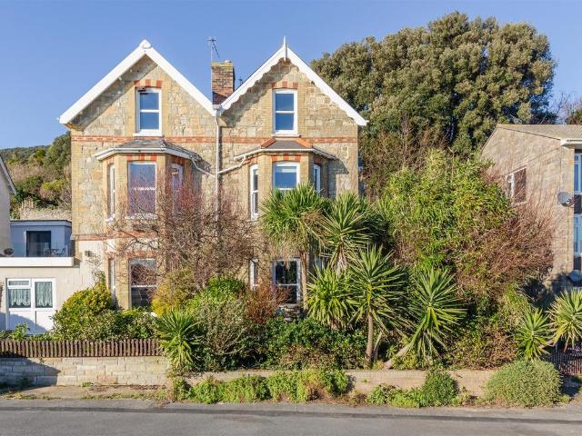 House for sale in Cowlease, Ventnor