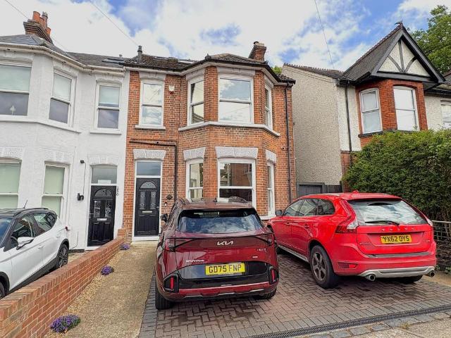 House for sale in Brompton, Gillingham