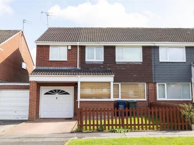 House for sale in Kingston Park, Newcastle Upon Tyne