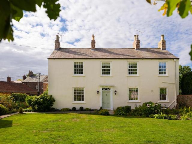 House for sale in Kirk Hammerton