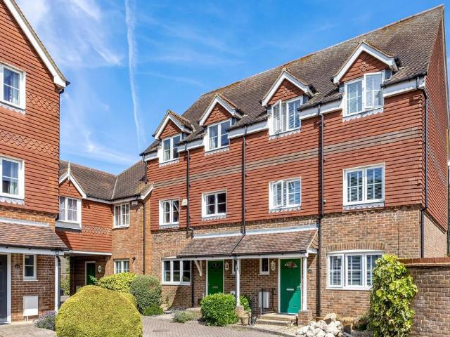 House for sale in North Horsham, Horsham