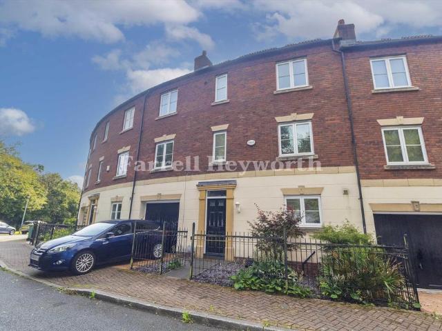 House for sale in Higher Bartle, Lancashire