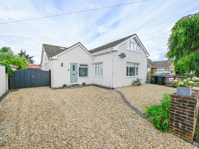 House for sale in Corfe Mullen