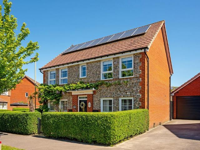 House for sale in Bolton Low Houses, Hampshire
