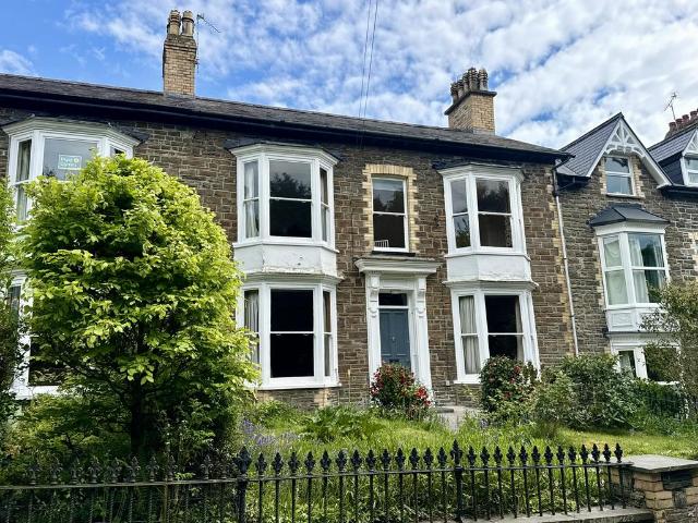House for sale in Waun Fawr, Wales