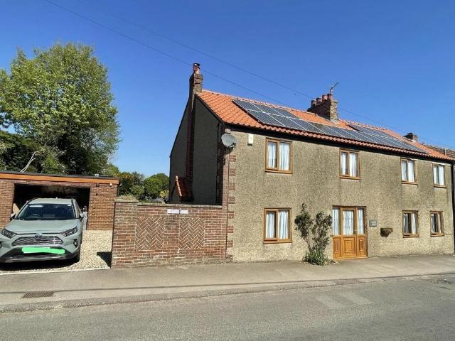 House for sale in Burneston, North Yorkshire