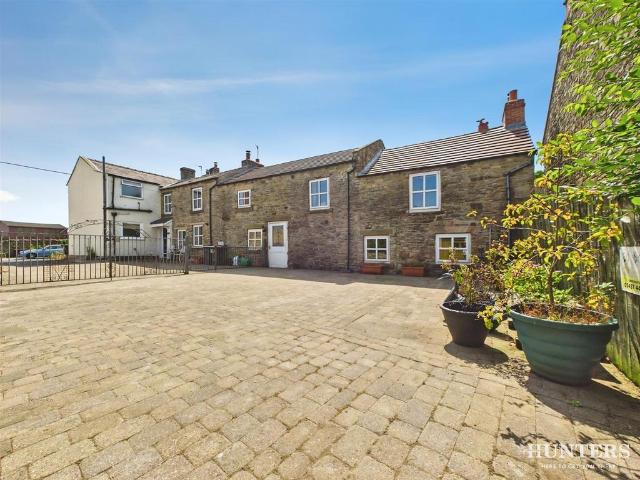 House for sale in Satley