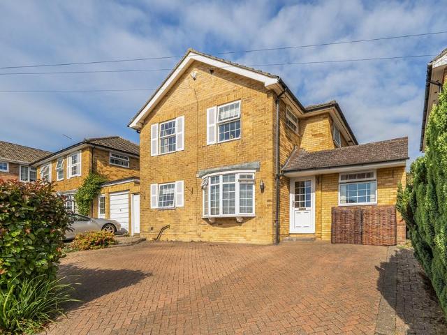 House for sale in Sunnyside, Mid Sussex