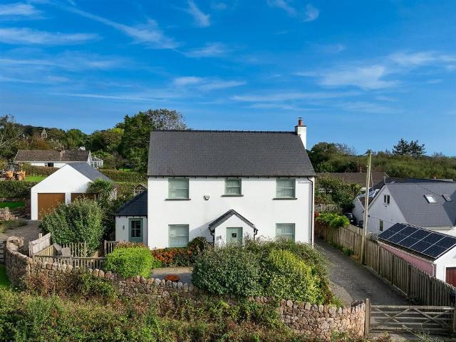 House for sale in Reynoldston