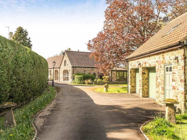 House for sale in Woodford, School House
