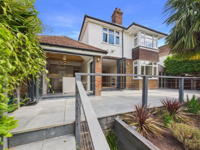 House for sale in Chepping Wycombe, Loudwater