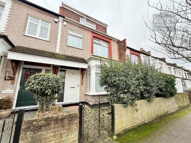 House for sale in Highams Park, Greater London