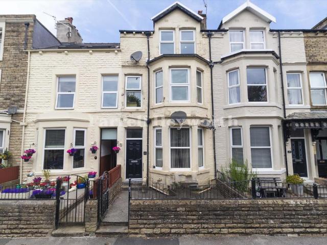 House for sale in West End, Bare
