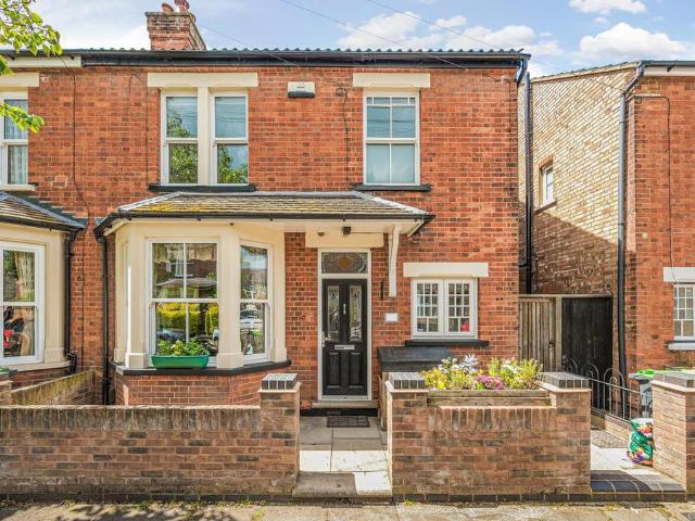 House for sale in Castle, Bedford