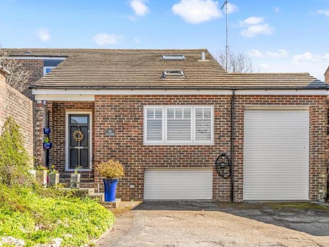 House for sale in Fishersgate, West Sussex