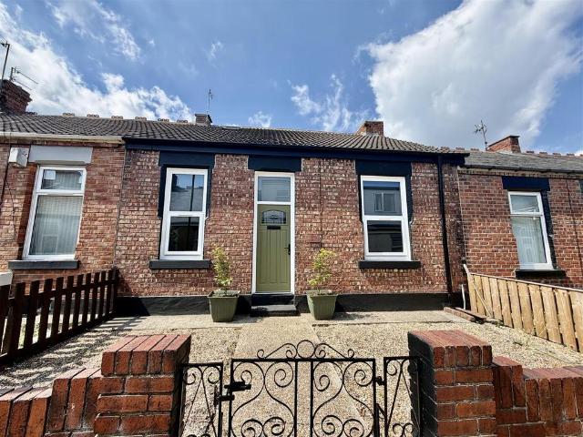 House for sale in Millfield, Tyne And Wear