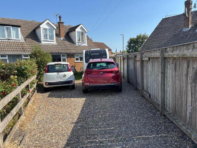 House for sale in Beeford
