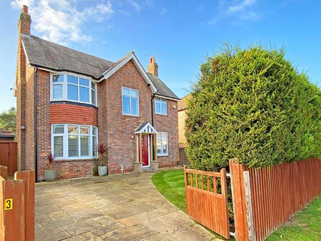 House for sale in High Harrogate, Harrogate