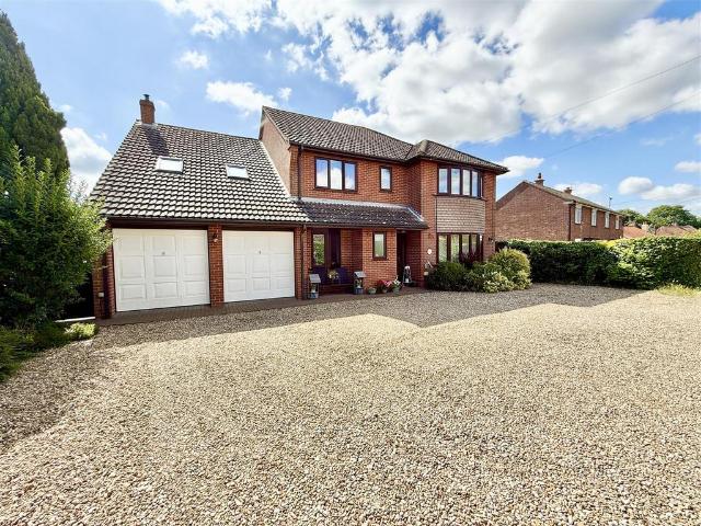 House for sale in Stokesby with Herringby, Stokesby