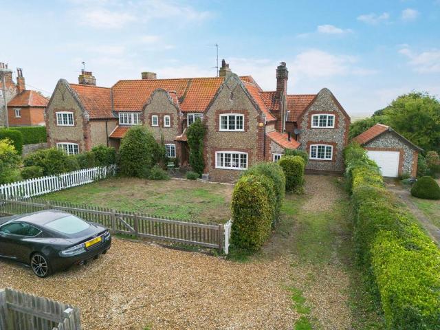 House for sale in Comers, Norfolk