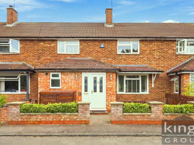 House for sale in Enfield Island Village, Greater London