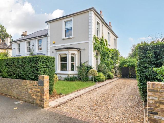 House for sale in West Molesey, Elmbridge