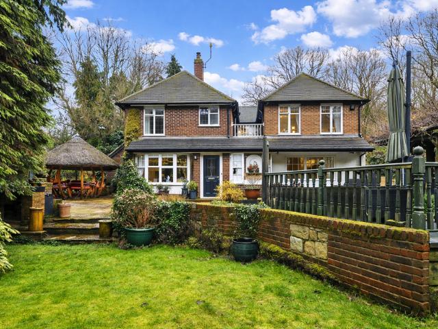 House for sale in Frith End, Bolton Low Houses