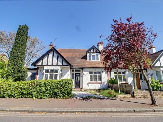 House for sale in Alton Barnes, Isle Of Man