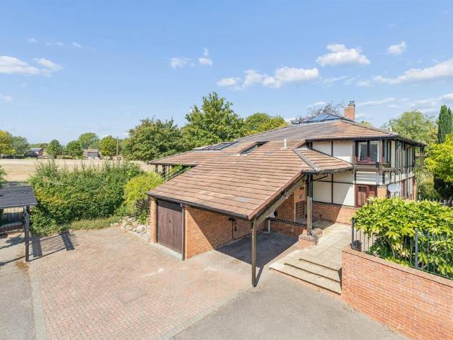 House for sale in Great Linford, Milton Keynes