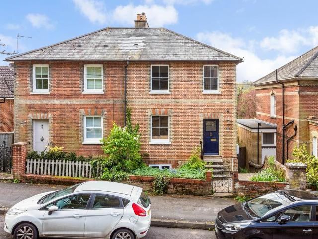 House for sale in Frith Hill, Fole