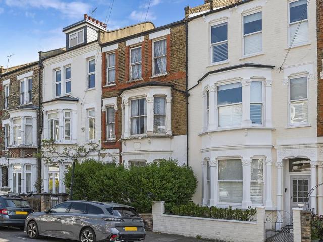 House for sale in Highbury, Greater London
