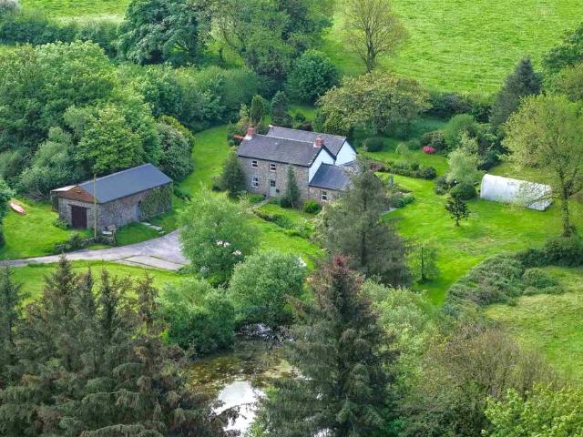 House for sale in Eglwyscummin, Whitland