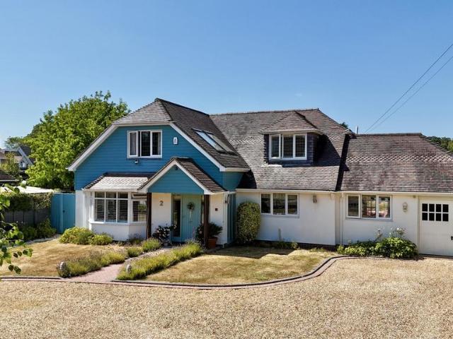 House for sale in Friars Cliff, Christchurch