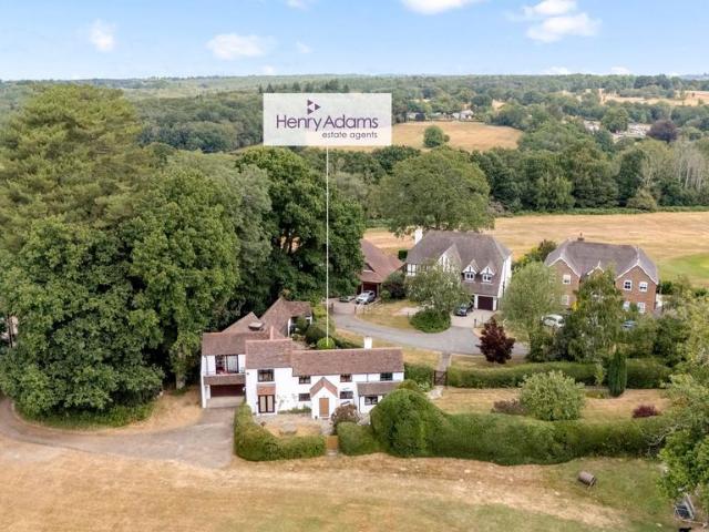 House for sale in Nuthurst, Horsham