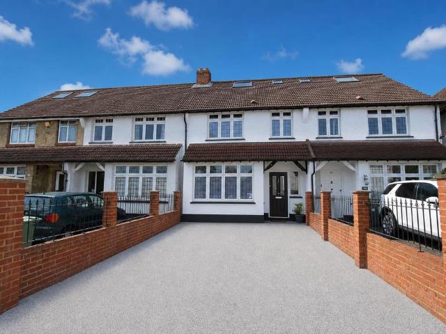 House for sale in Greater London