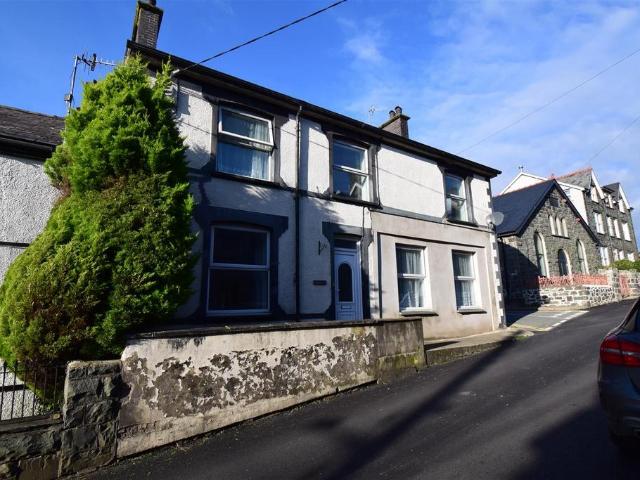 House for sale in Trawsfynydd