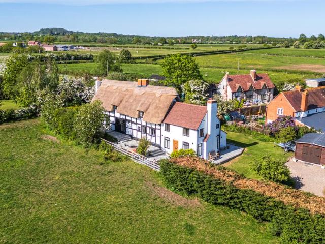 House for sale in Pamington, Gloucestershire