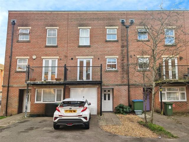House for sale in St Mary's, City Of Southampton