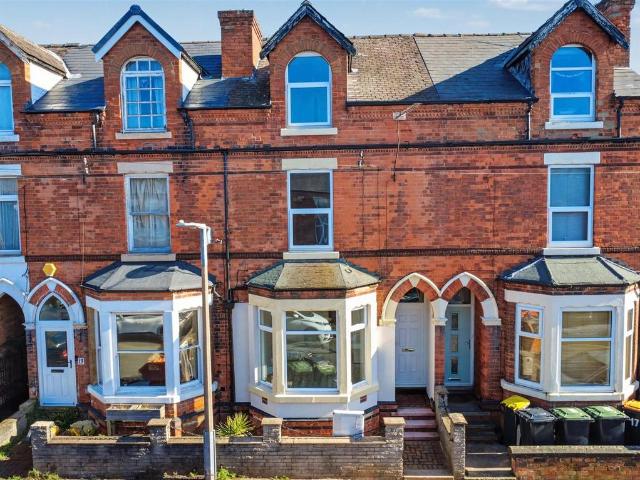 House for sale in Attenborough, East Midlands
