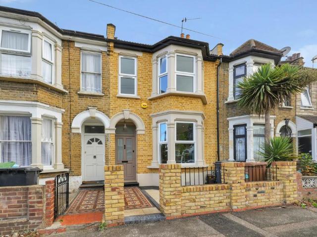 House for sale in London Borough of Waltham Forest, Greater London