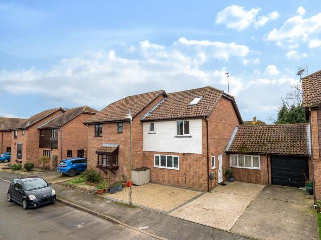 House for sale in Sandwich, Ash