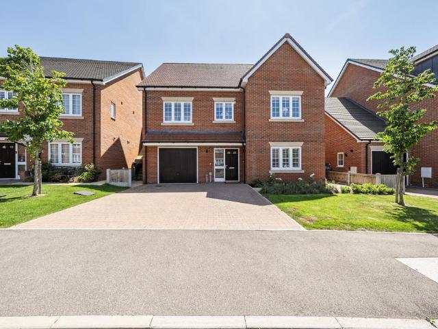 House for sale in Standon, Colliers End