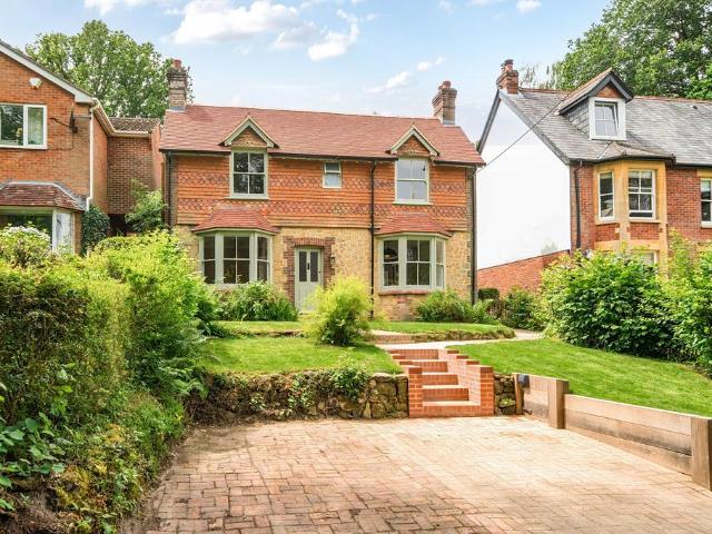 House for sale in Linchmere, Littlecote