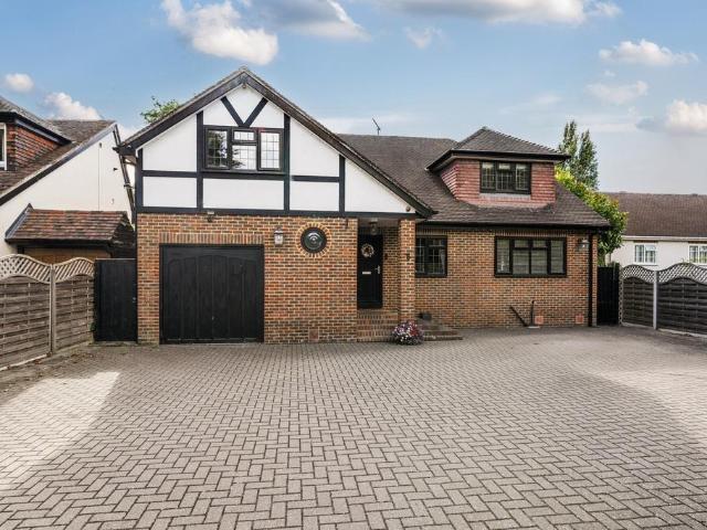 House for sale in Wraysbury, Isle Of Man