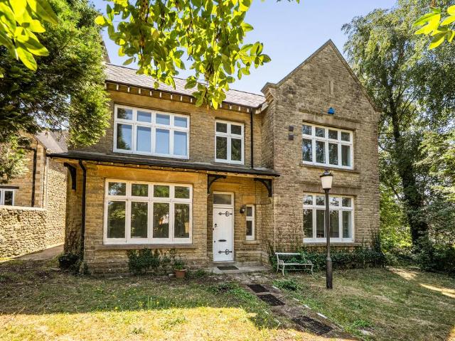 House for sale in Evershot, Oxfordshire