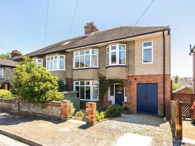 House for sale in Salisbury, Wiltshire