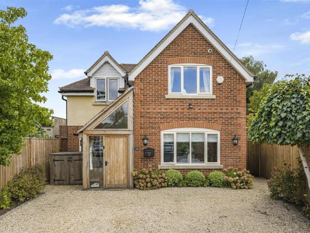 House for sale in Fifield, Bray