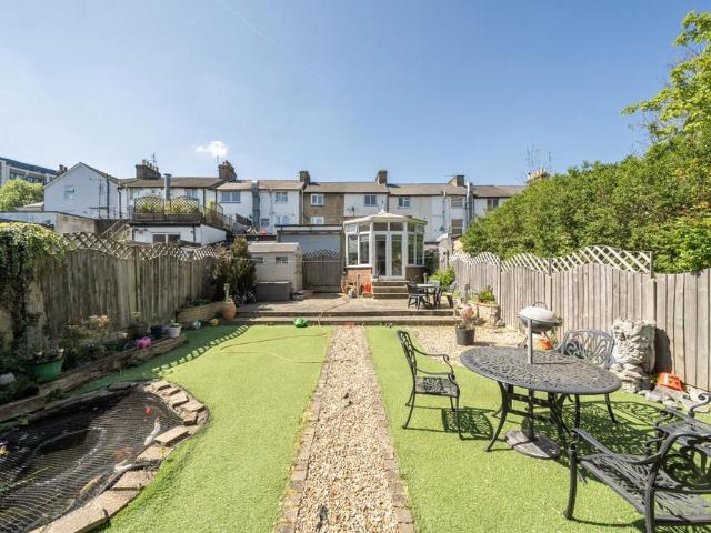 Commercial for sale in New Barnet, Greater London